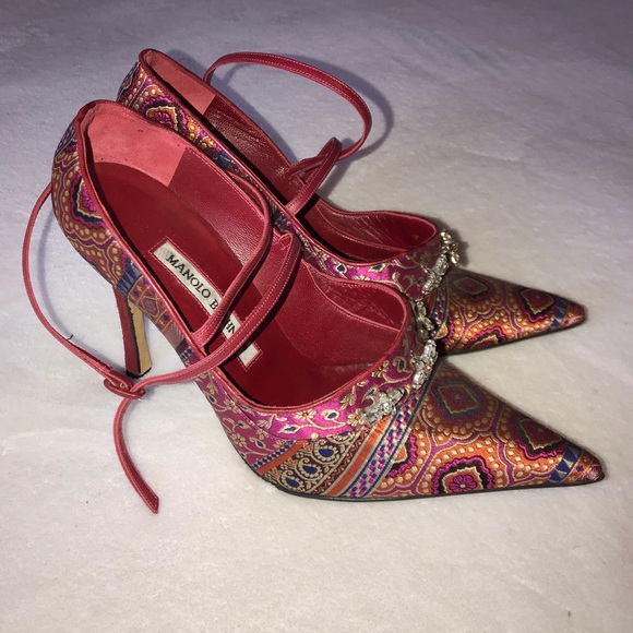 Manolo Blaniks shoes - Picture 3 of 7